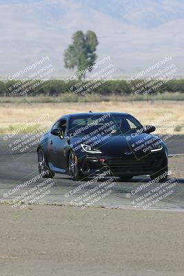 media/Sep-15-2024-Speed Ventures (Sun) [[7a54f7ed2f]]/86 Group/Session 1 (Outside Grapevine)/